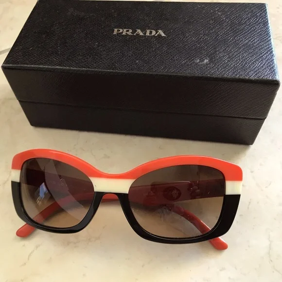 Prada | Accessories | Prada Womens Designer Sunglasses  display picture 2